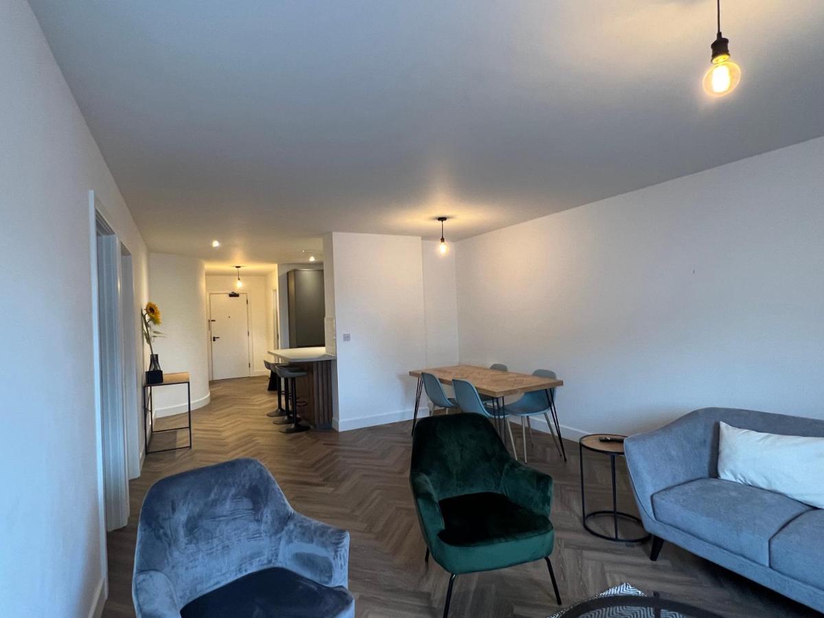 Prospect Quarter Apartments In Old Town Swindon Extérieur photo