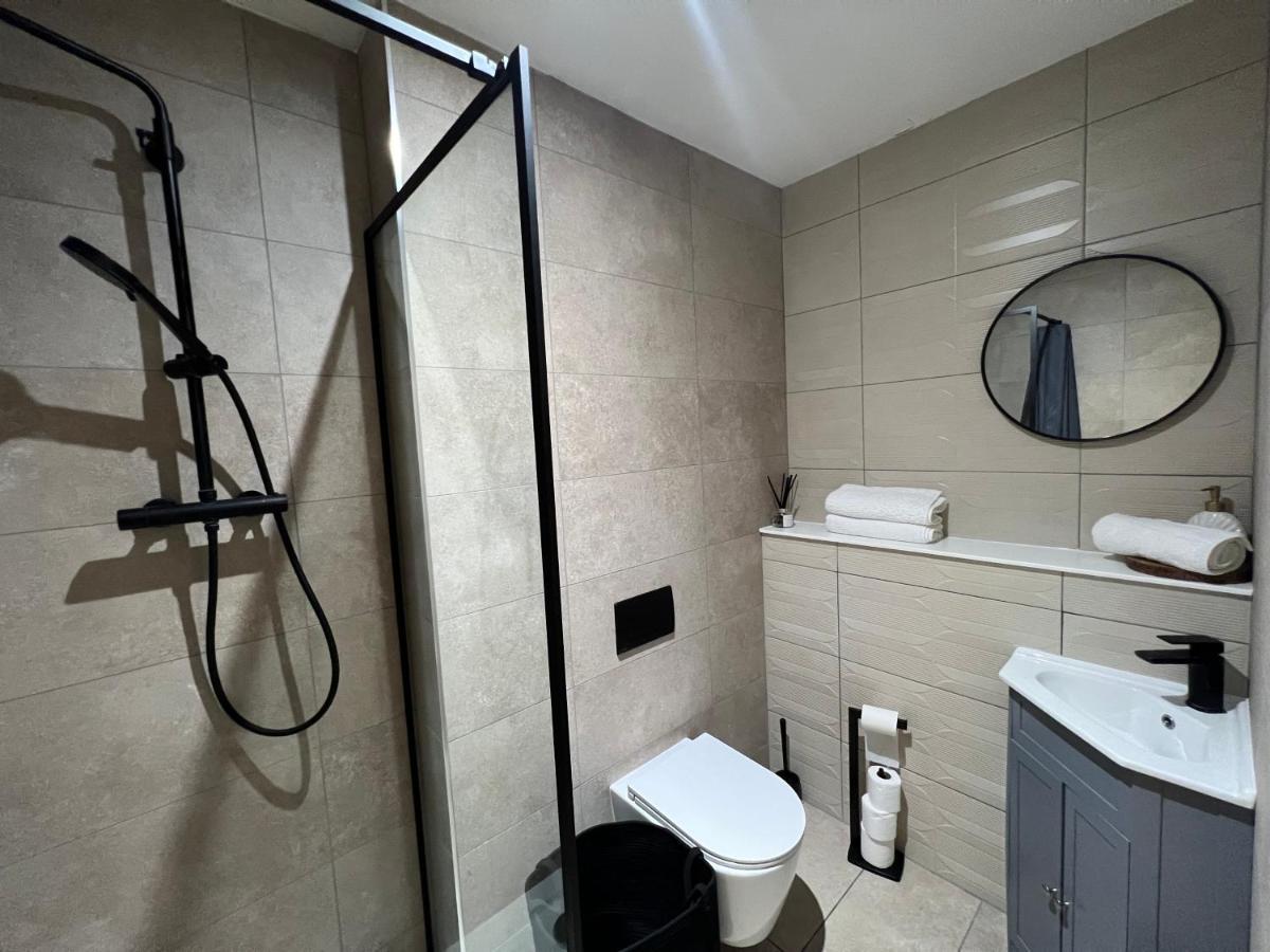 Prospect Quarter Apartments In Old Town Swindon Extérieur photo